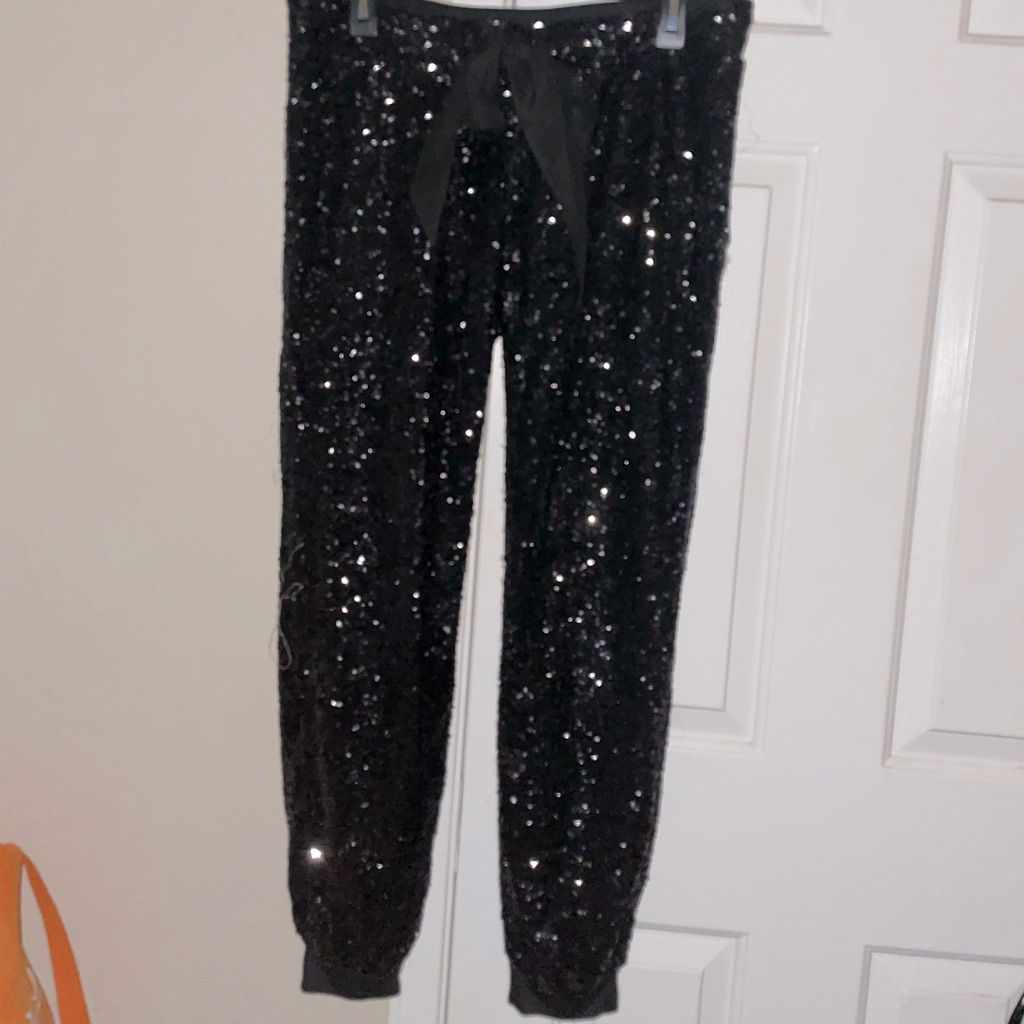 Glitzy Sequins